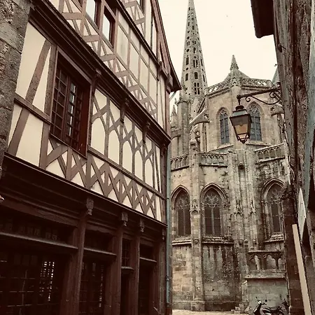 Du Cloitre *